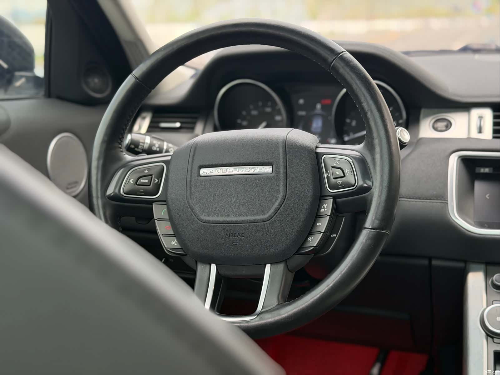 Land Rover Range Rover, 2018 15
