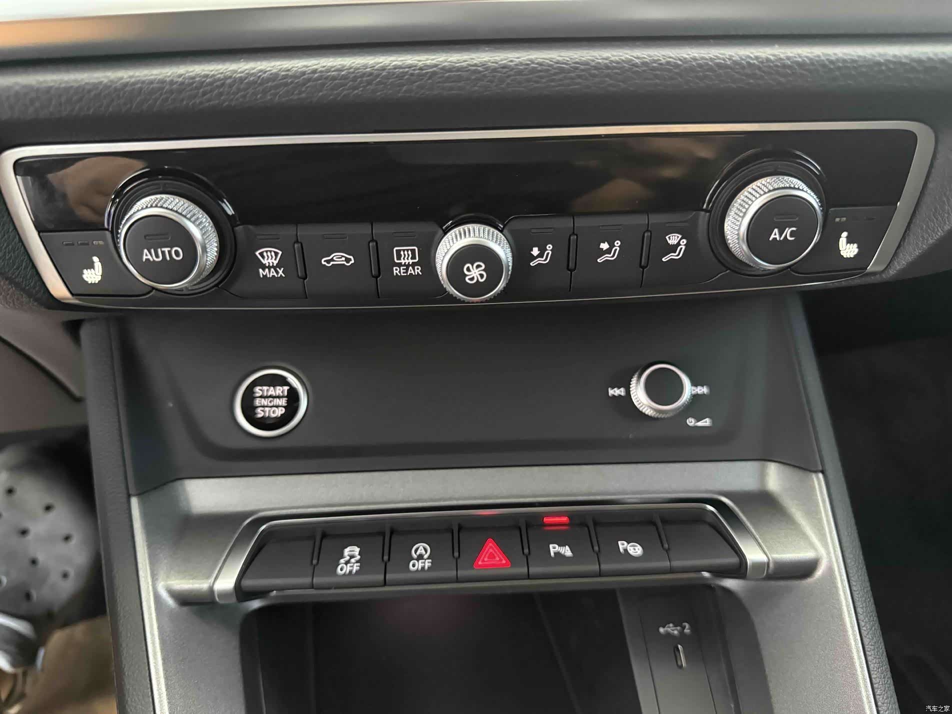 Audi Q3, 2022 13