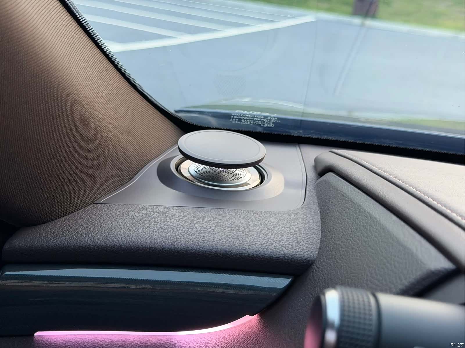 Lexus ES, 2018 11