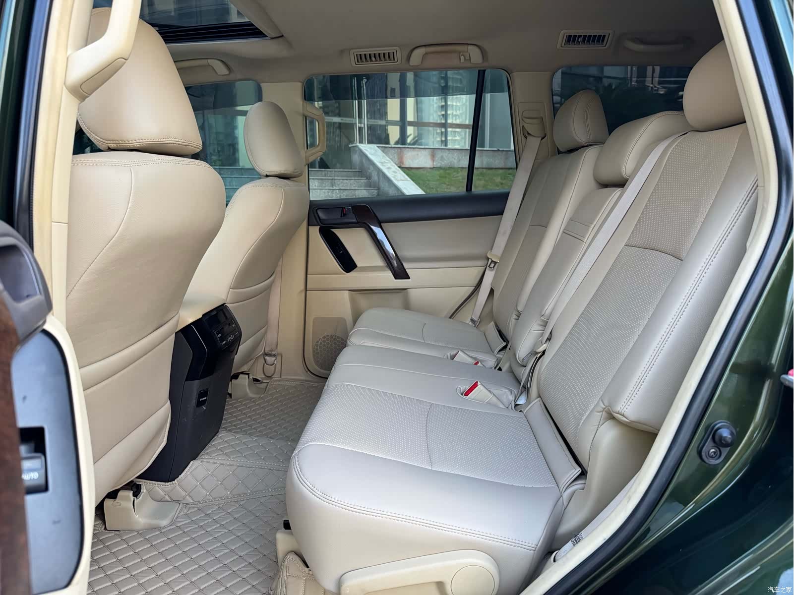 Toyota Prado, 2015 8