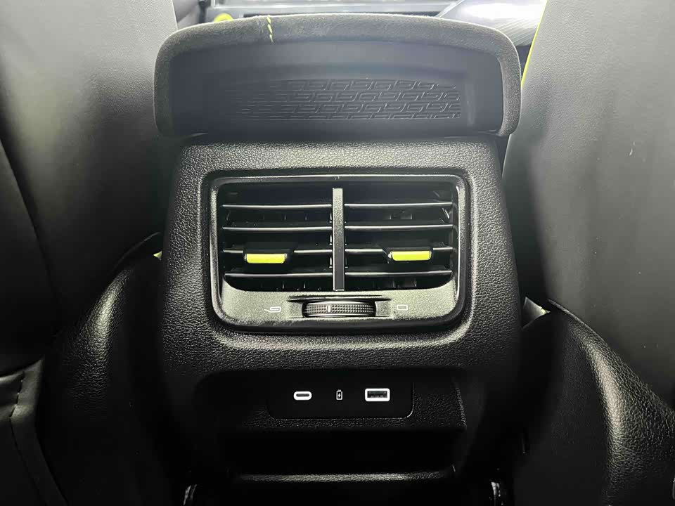 Geely Tugella (рест)