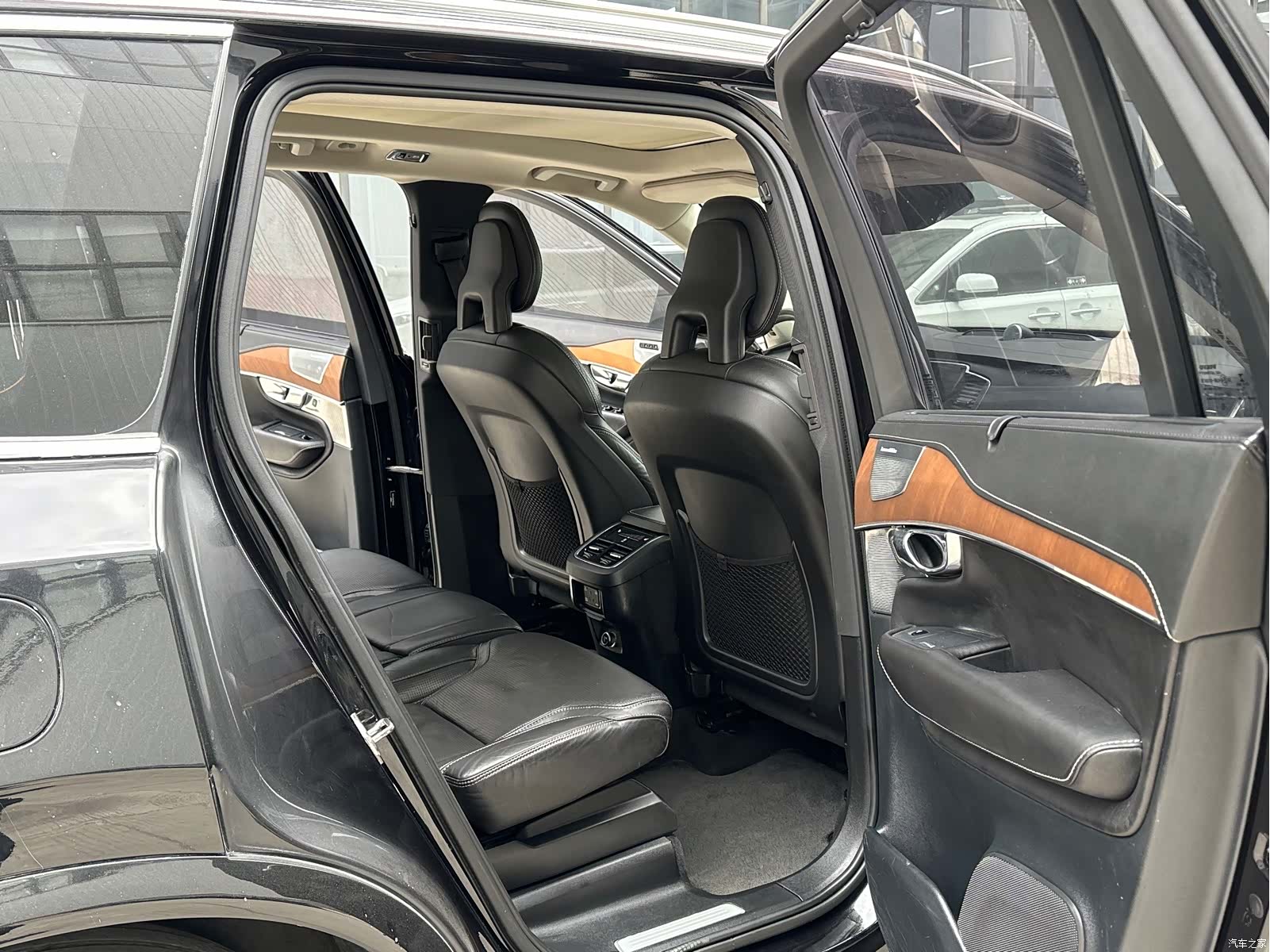Volvo XC90, 2017 17