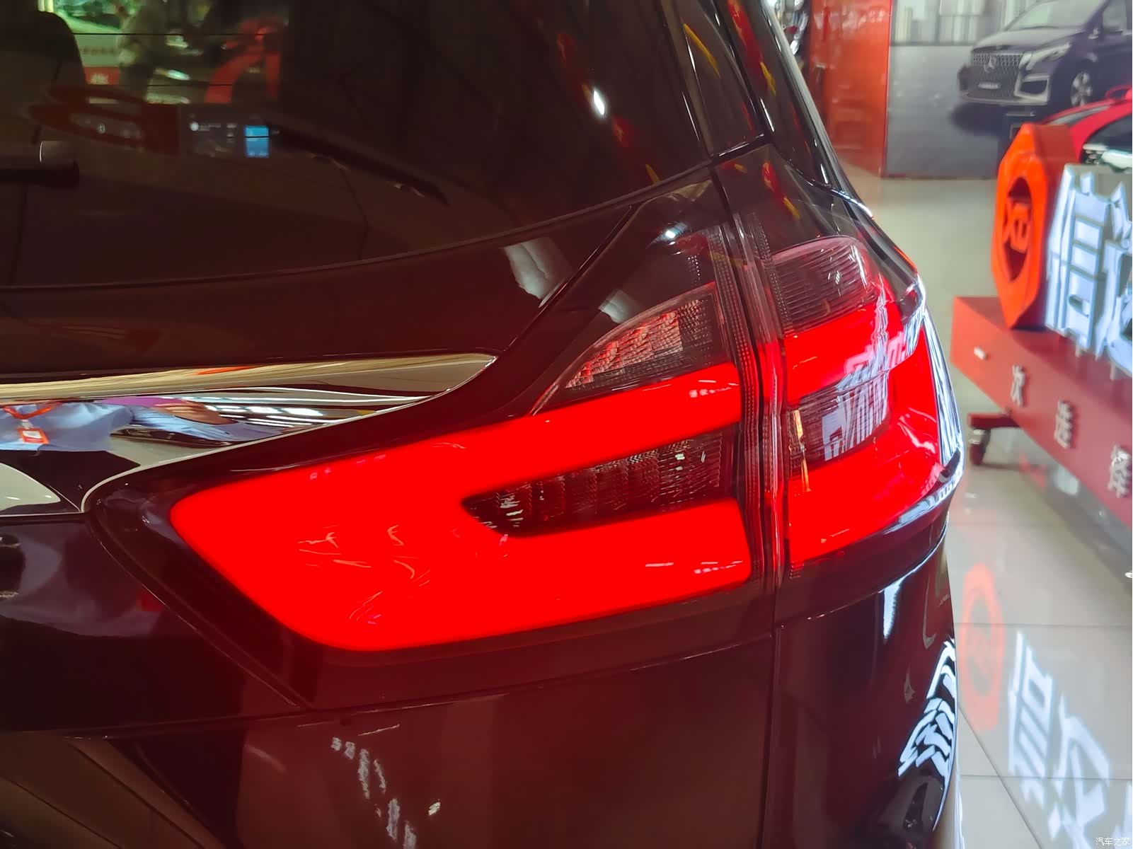 Ford Edge, 2021 14
