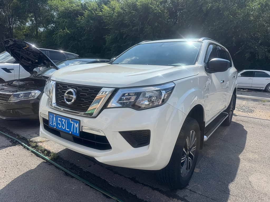 Nissan Terra