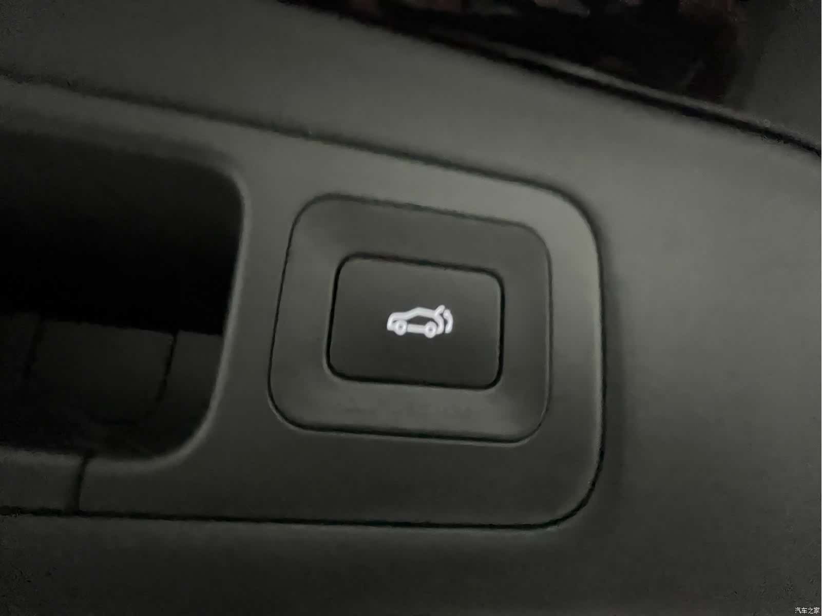 Trumpchi M8, 2023 18