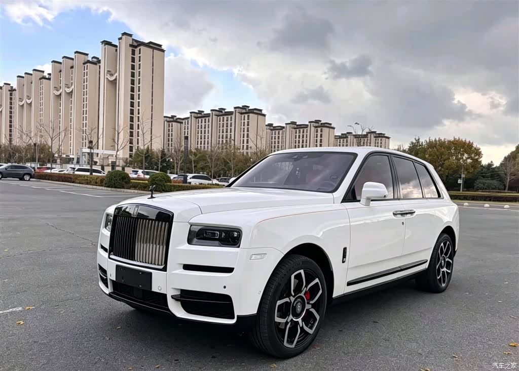 Rolls-Royce Cullinan, 2021 1