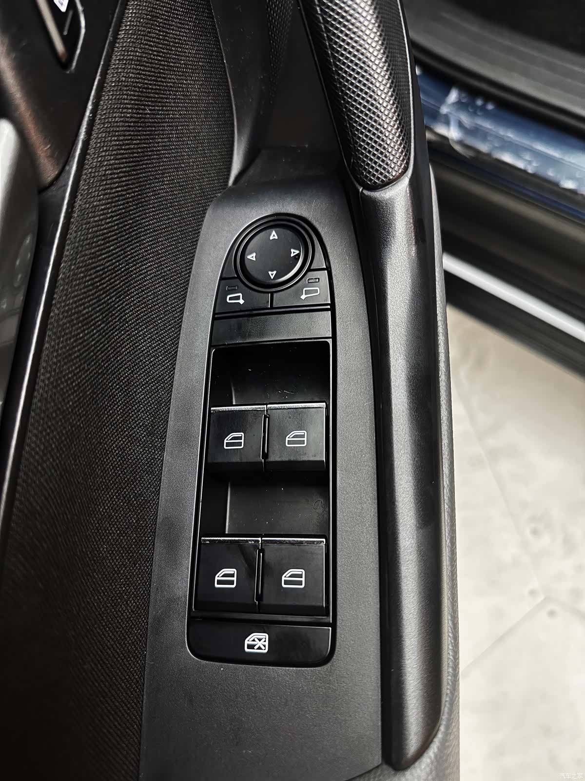 Mazda CX-50, 2023 12