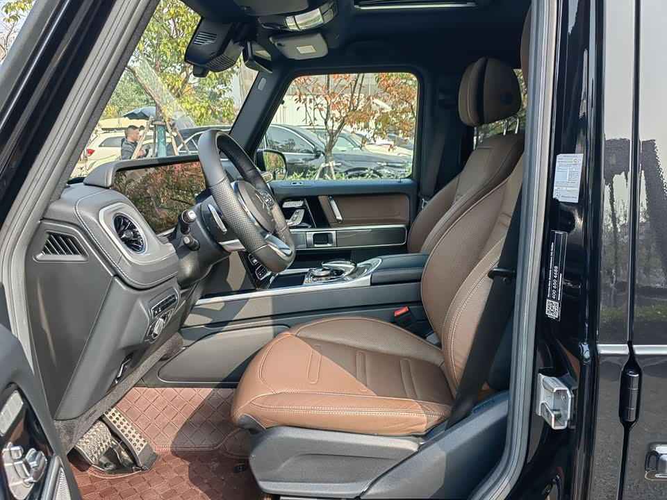 Mercedes-Benz G-class