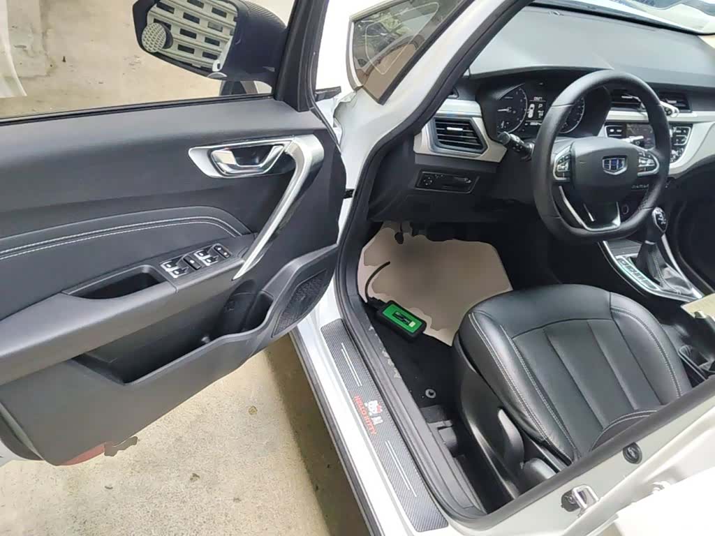 Geely X3, 2020 16