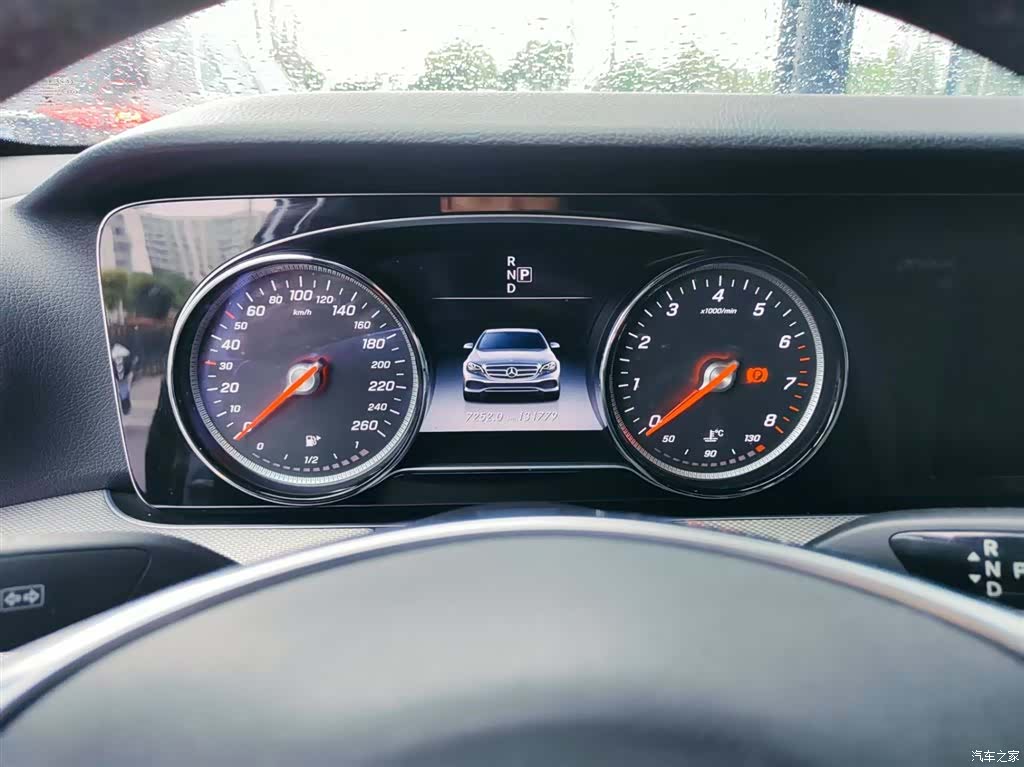 Mercedes-Benz E-Class, 2018 11