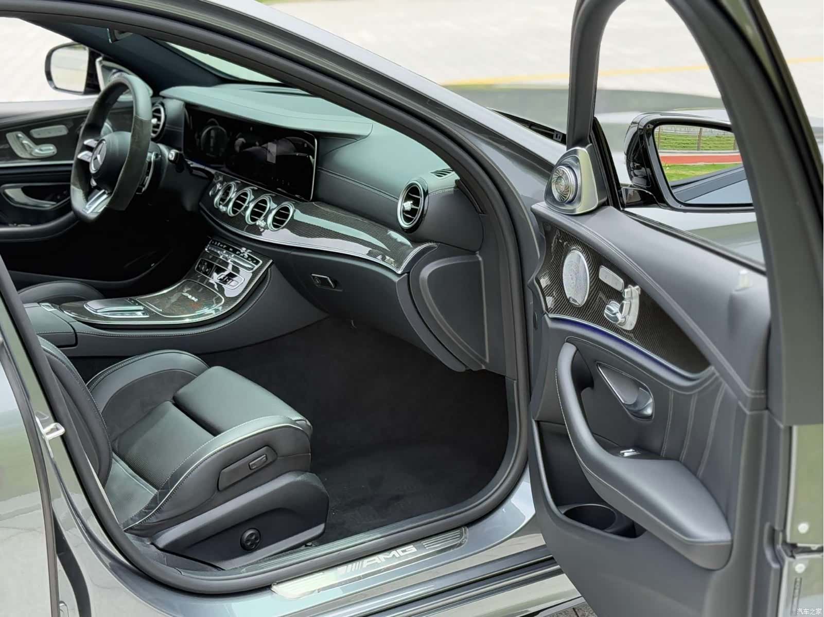Mercedes-Benz E-Class, 2021 6