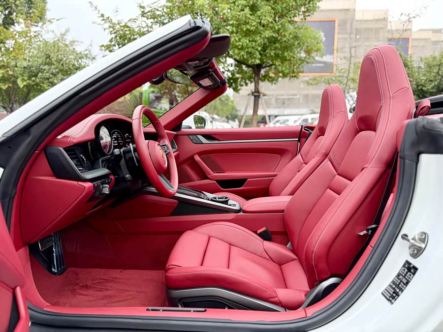 Porsche 911 2022, фото 13