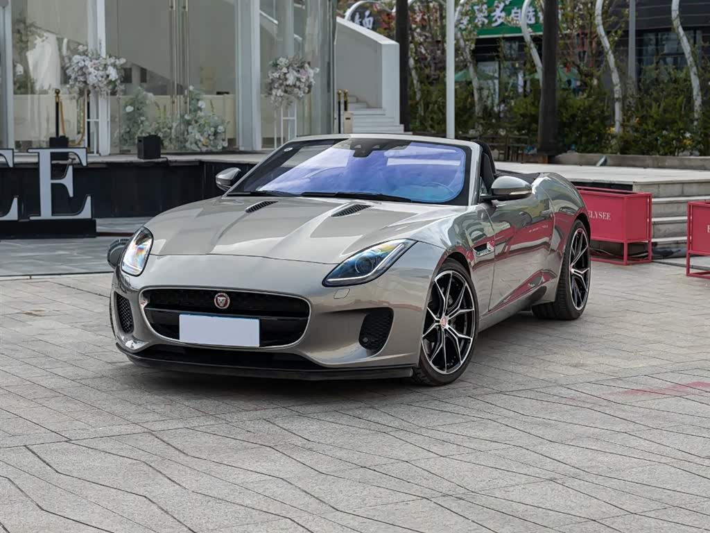 Jaguar F-TYPE