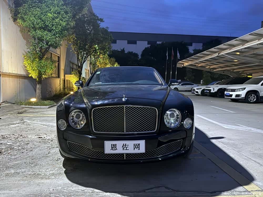 Bentley Mulsanne, 2015 2