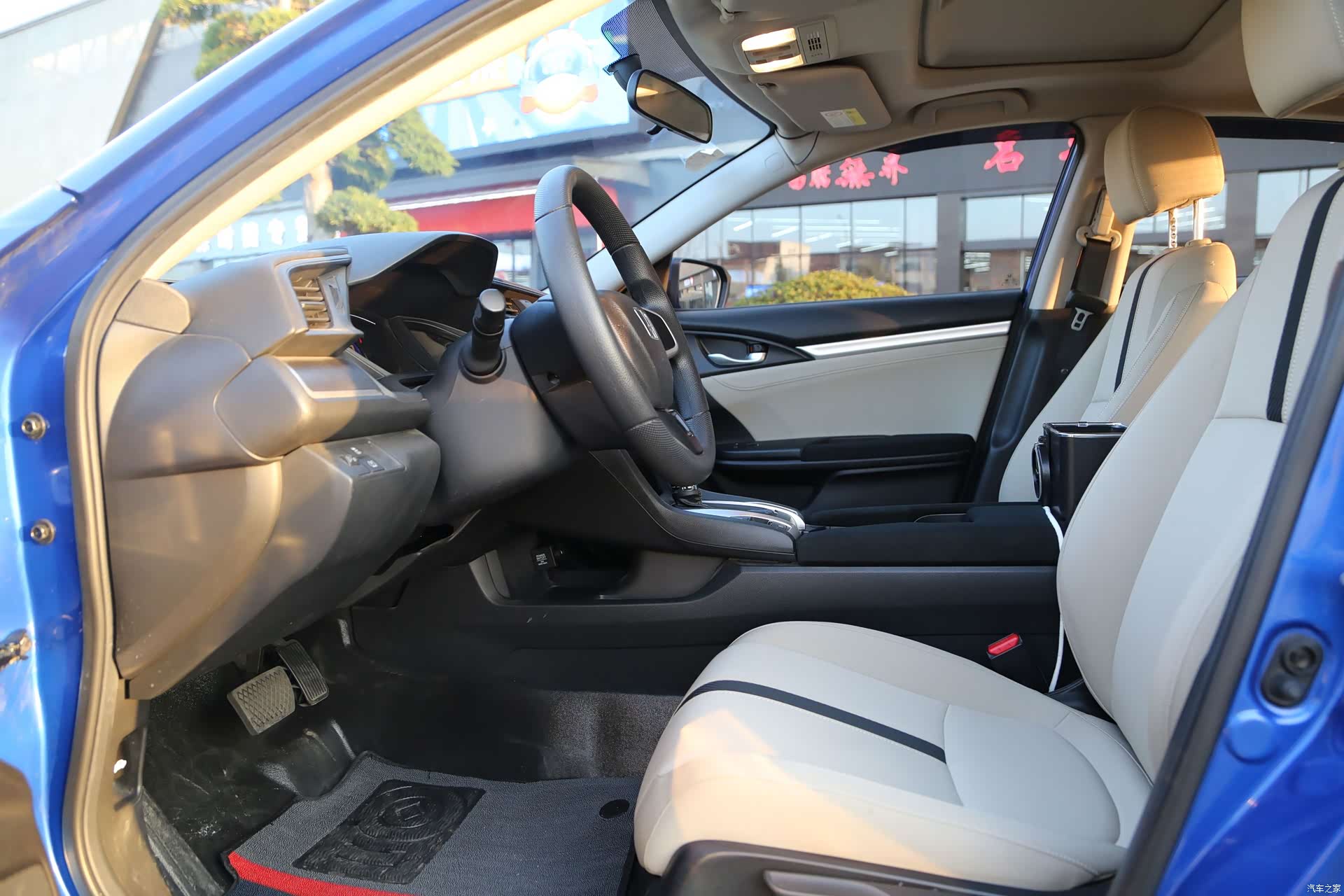 Honda Civic, 2017 12