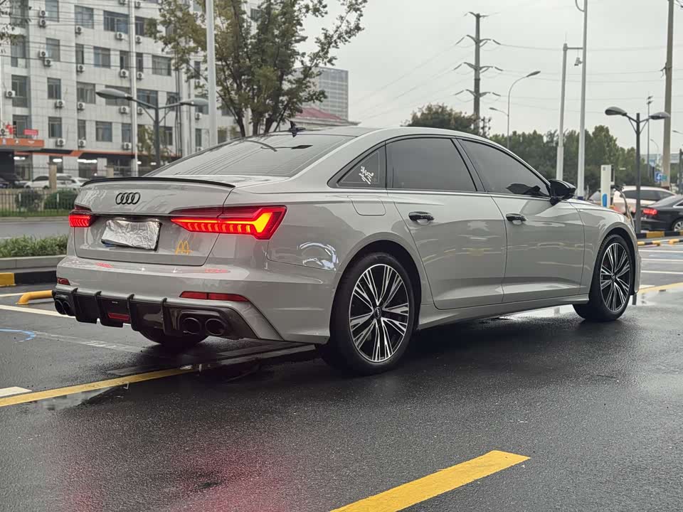 Audi A6L