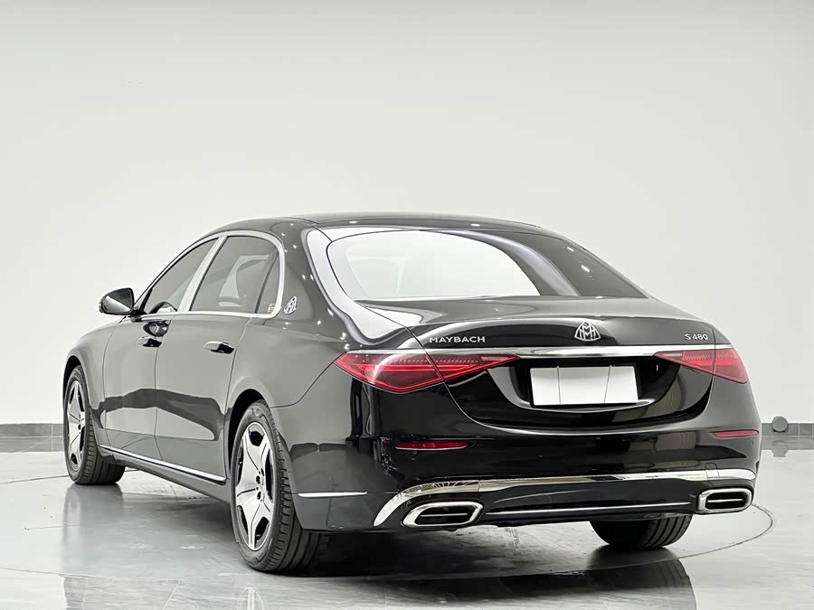 Mercedes-Benz Maybach S-Class 2024, фото 6