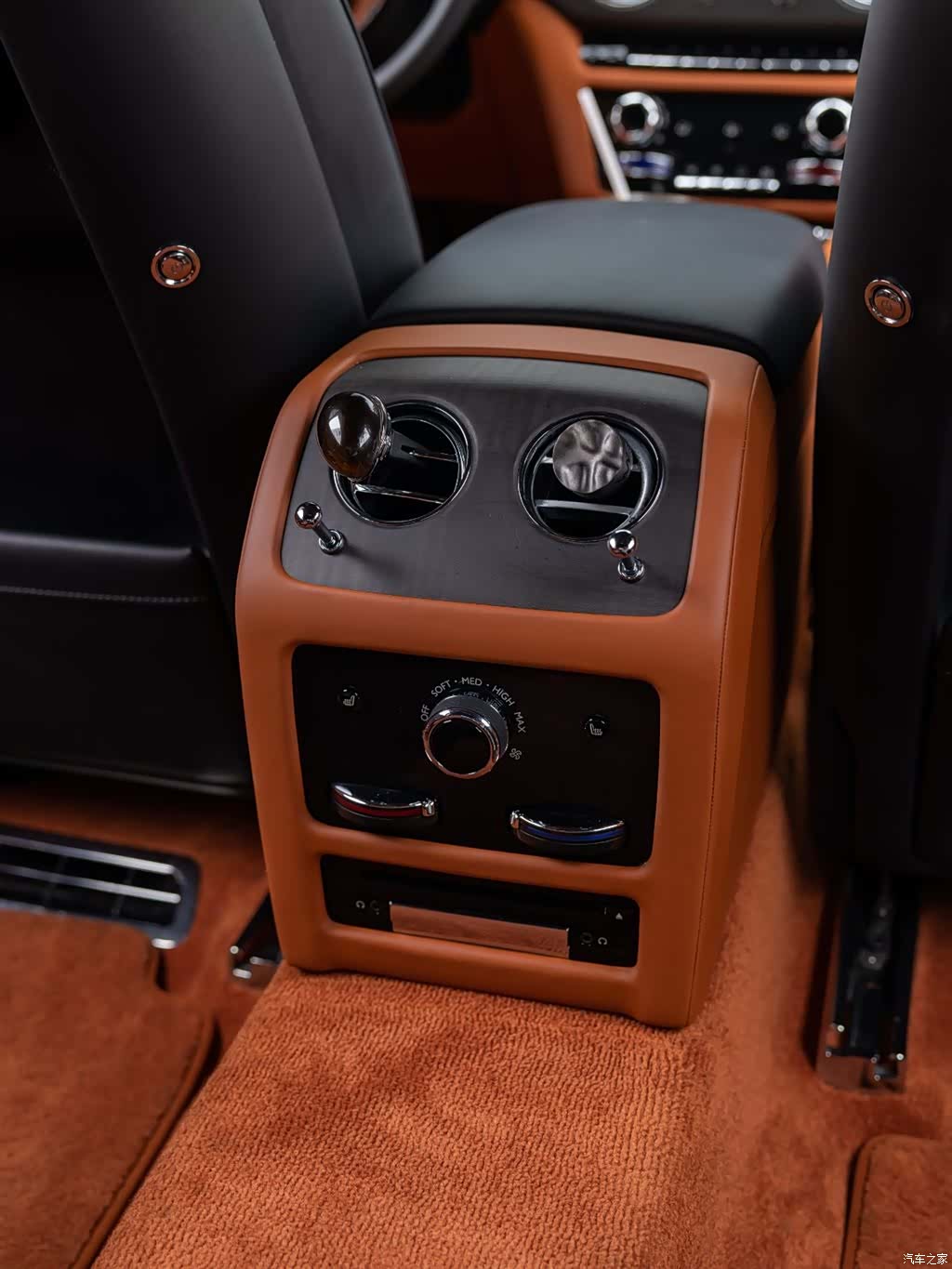 Rolls-Royce Ghost, 2022 27