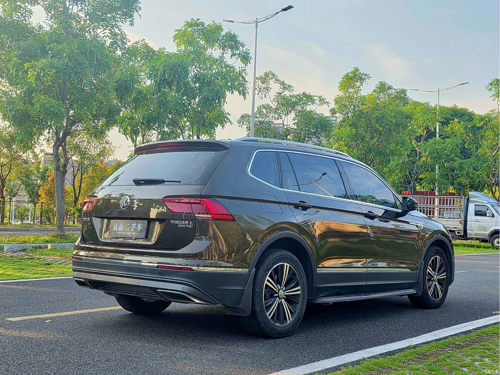 Volkswagen Tiguan L, 2018 12