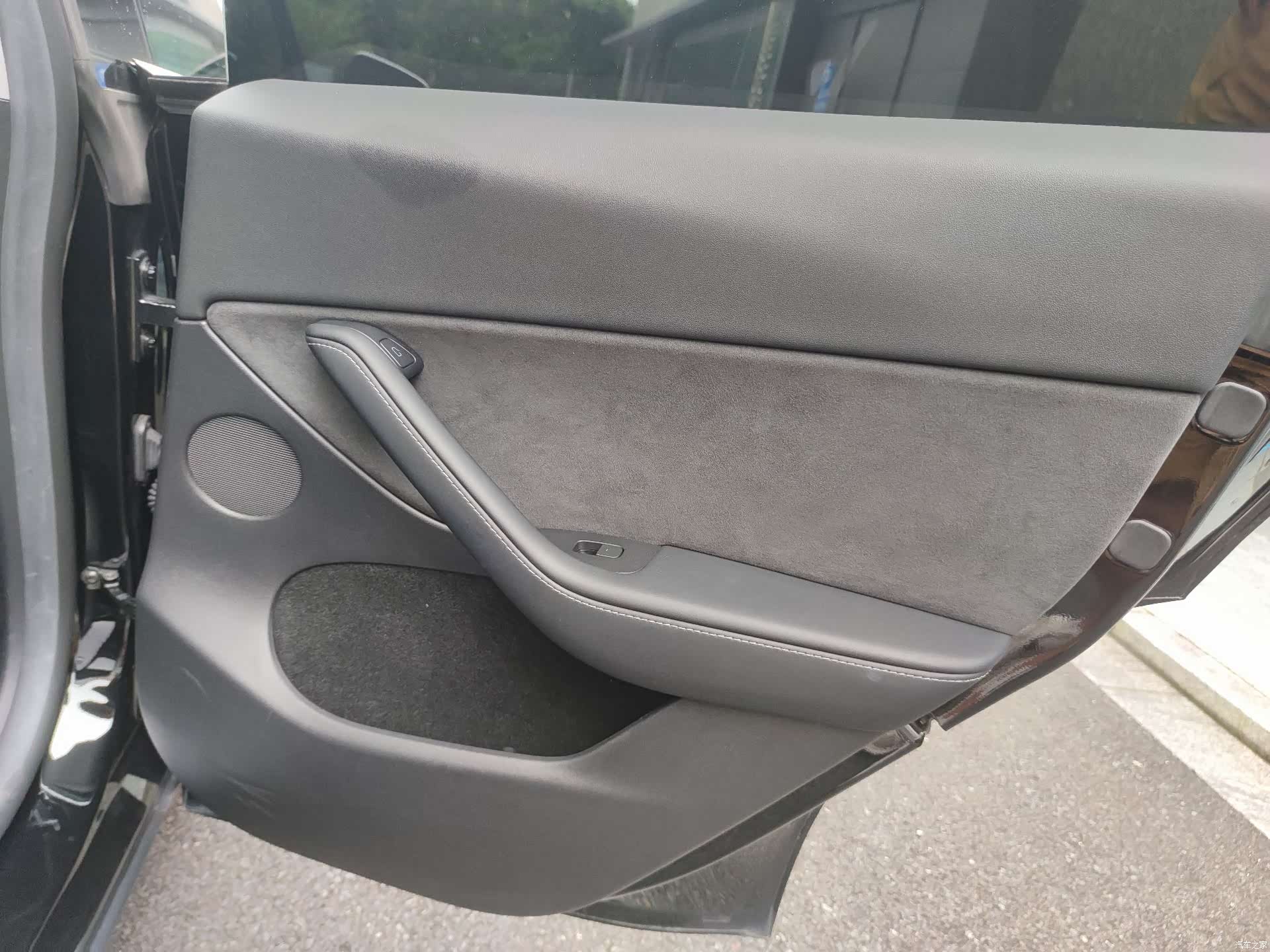 Tesla Model Y, 2023 11