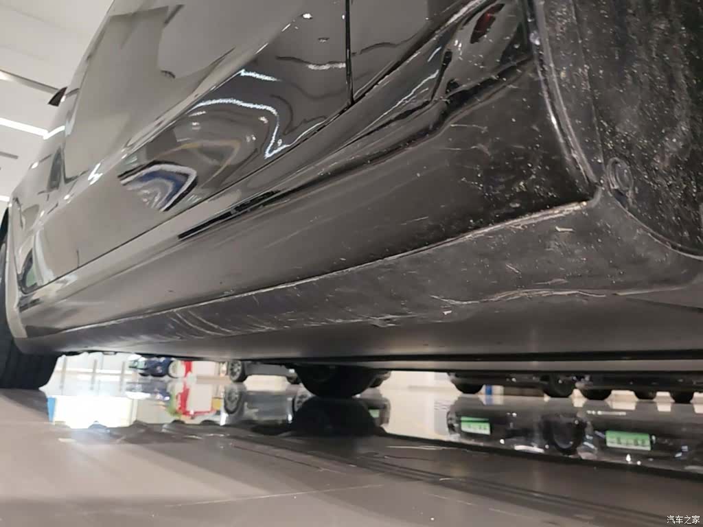 Tesla Model 3, 2025 21