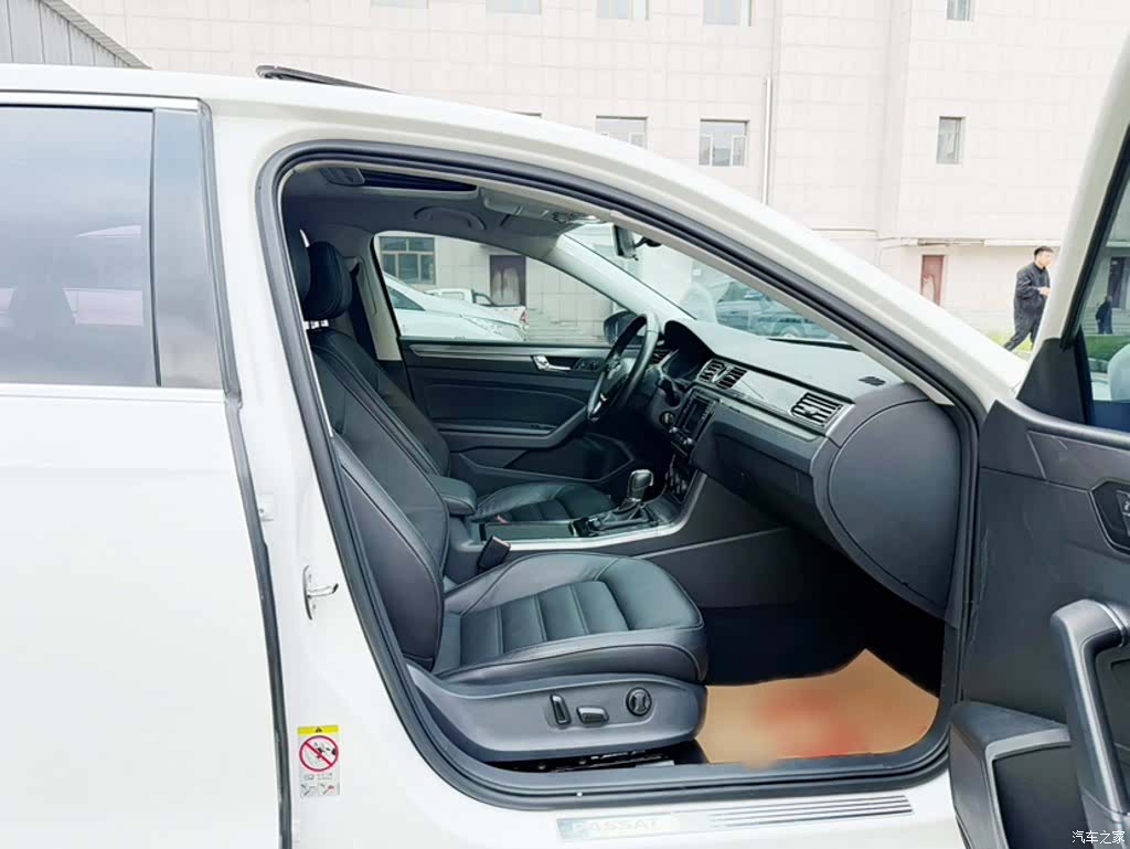 Volkswagen Passat, 2016 13