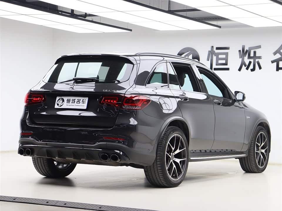 Mercedes-Benz GLC AMG
