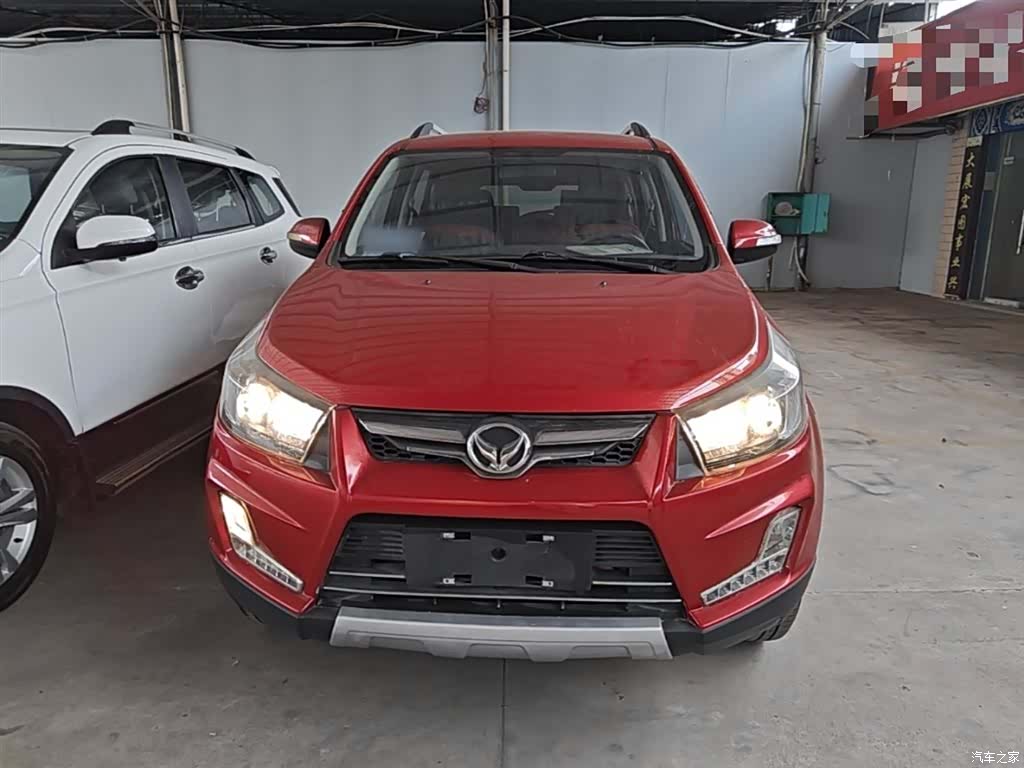 BAIC S3, 2015 3