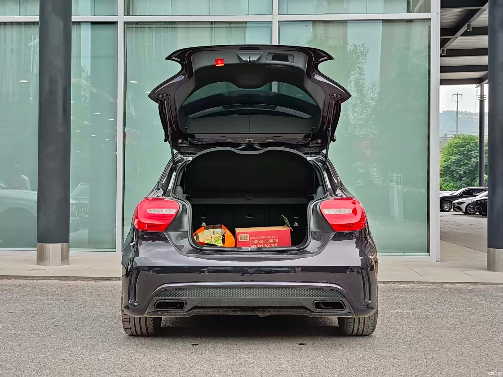 Mercedes-Benz A-Class, 2015 19