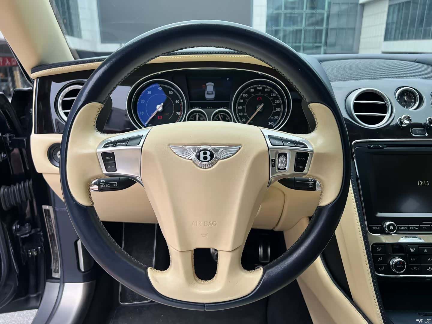 Bentley Flying Spur, 2018 7
