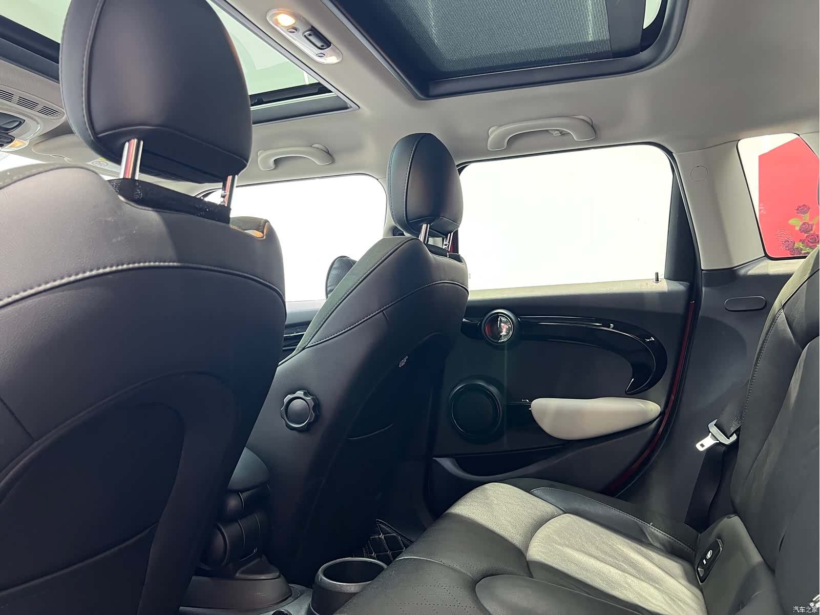 Mini Cooper, 2019 6