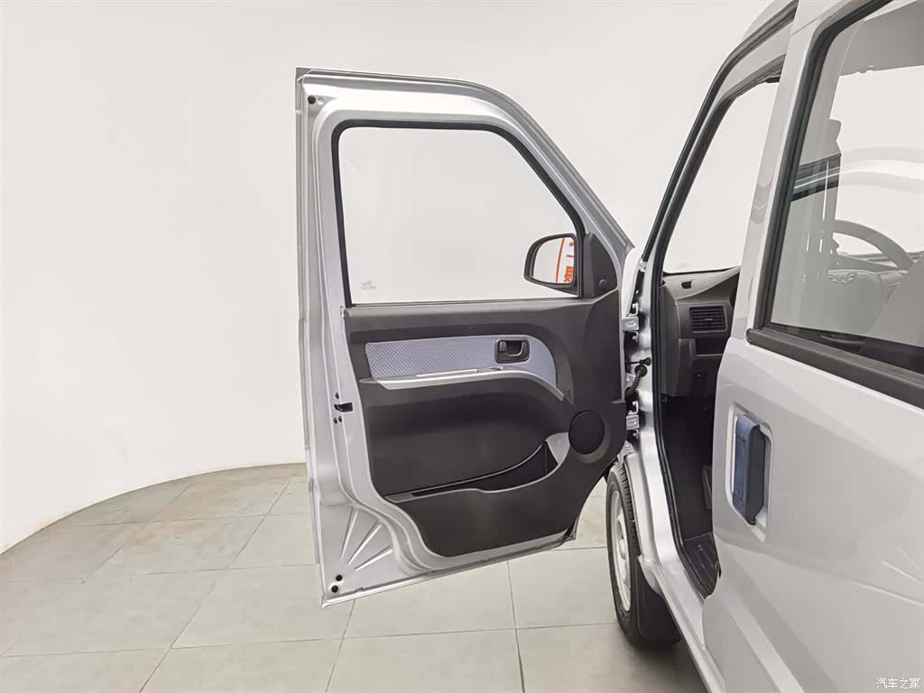 Wuling L3C, 2022 8