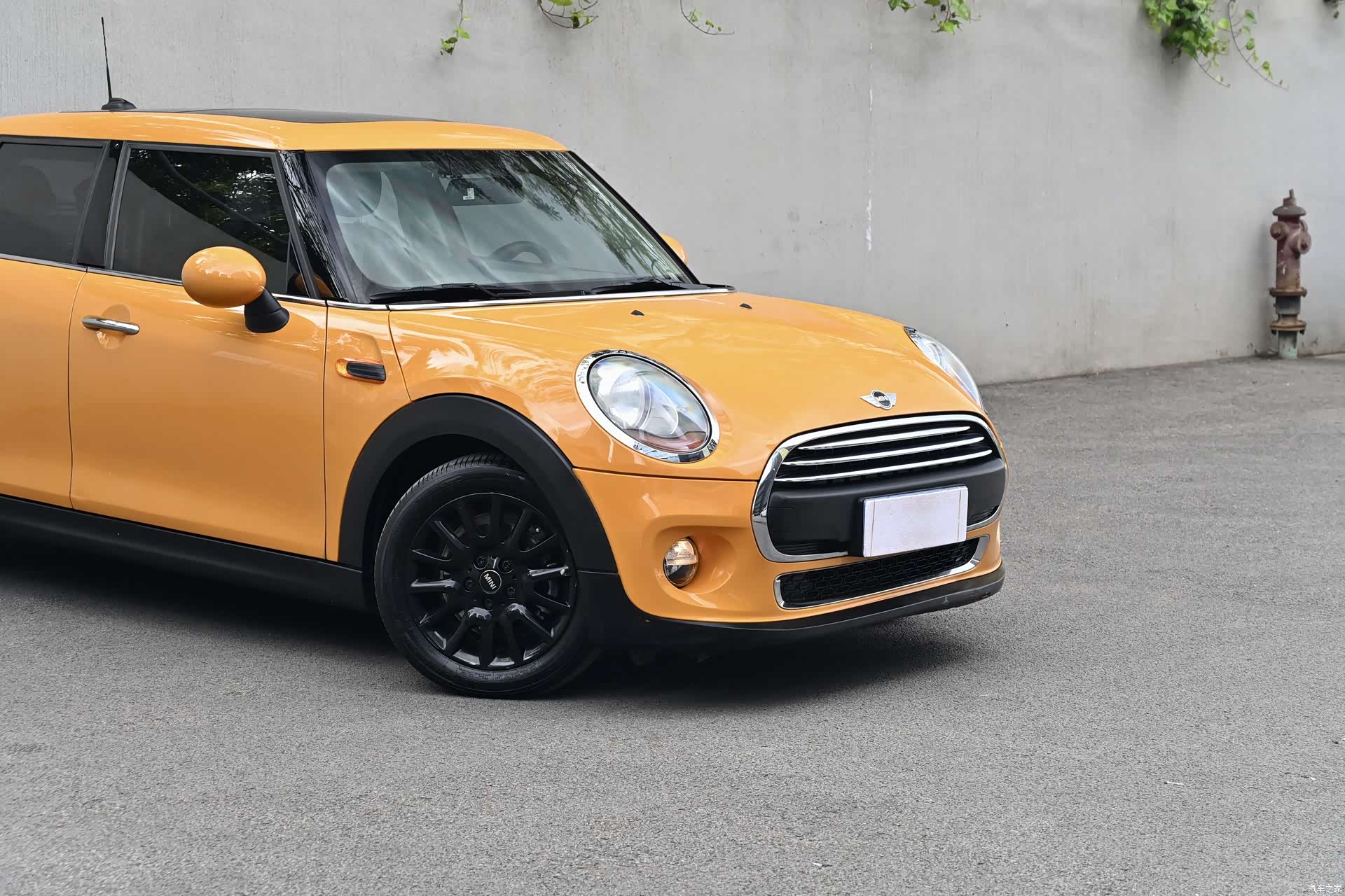 Mini ONE, 2017 4