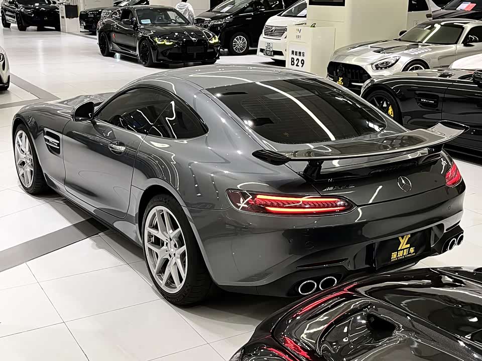 Mercedes-Benz AMG GT