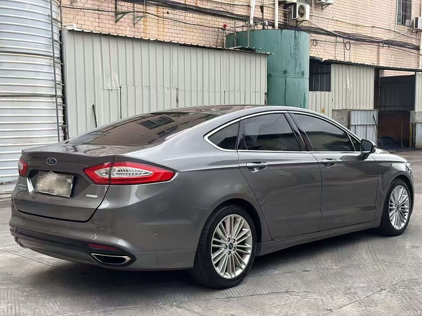 Ford Mondeo, 2013 8