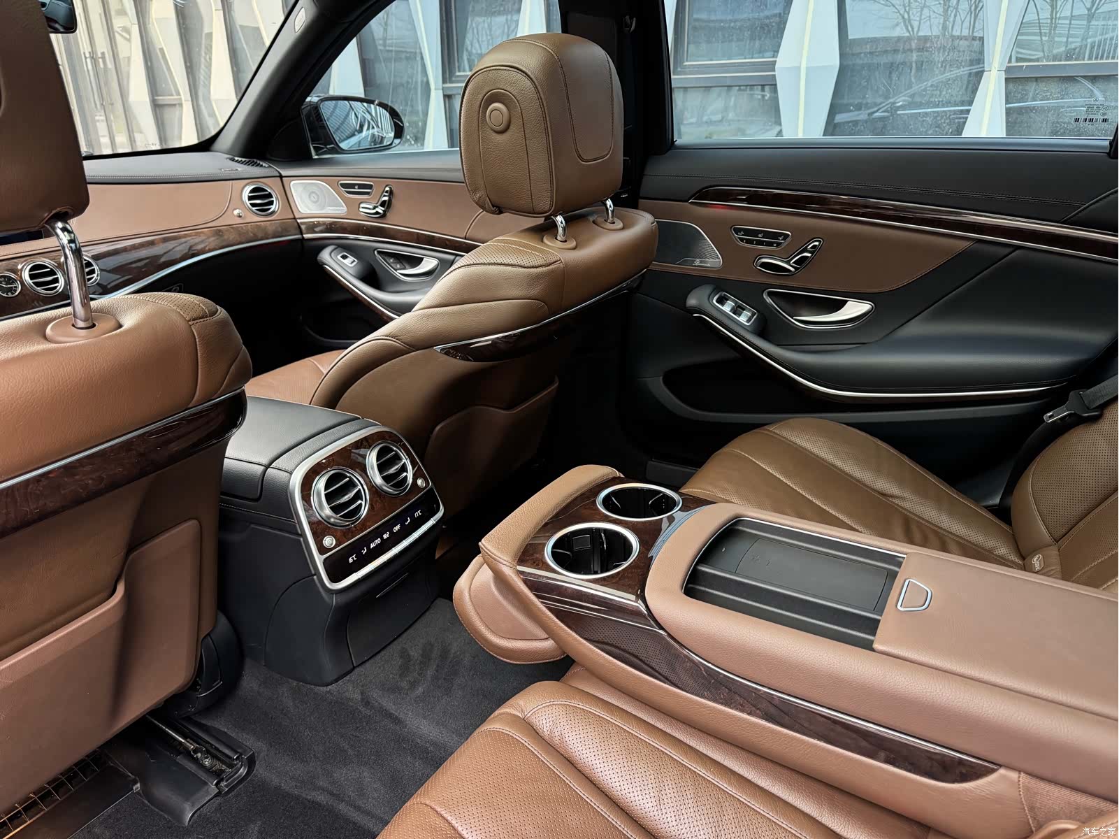 Mercedes-Benz S-Class, 2018 17