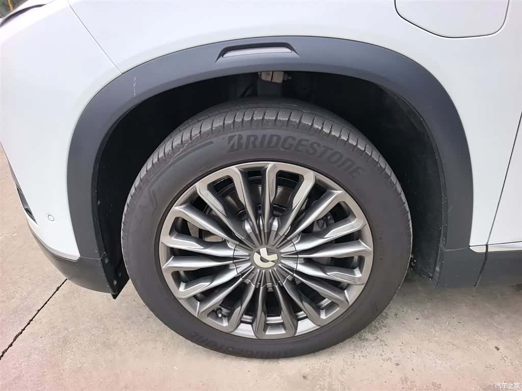NIO ES8, 2021 8