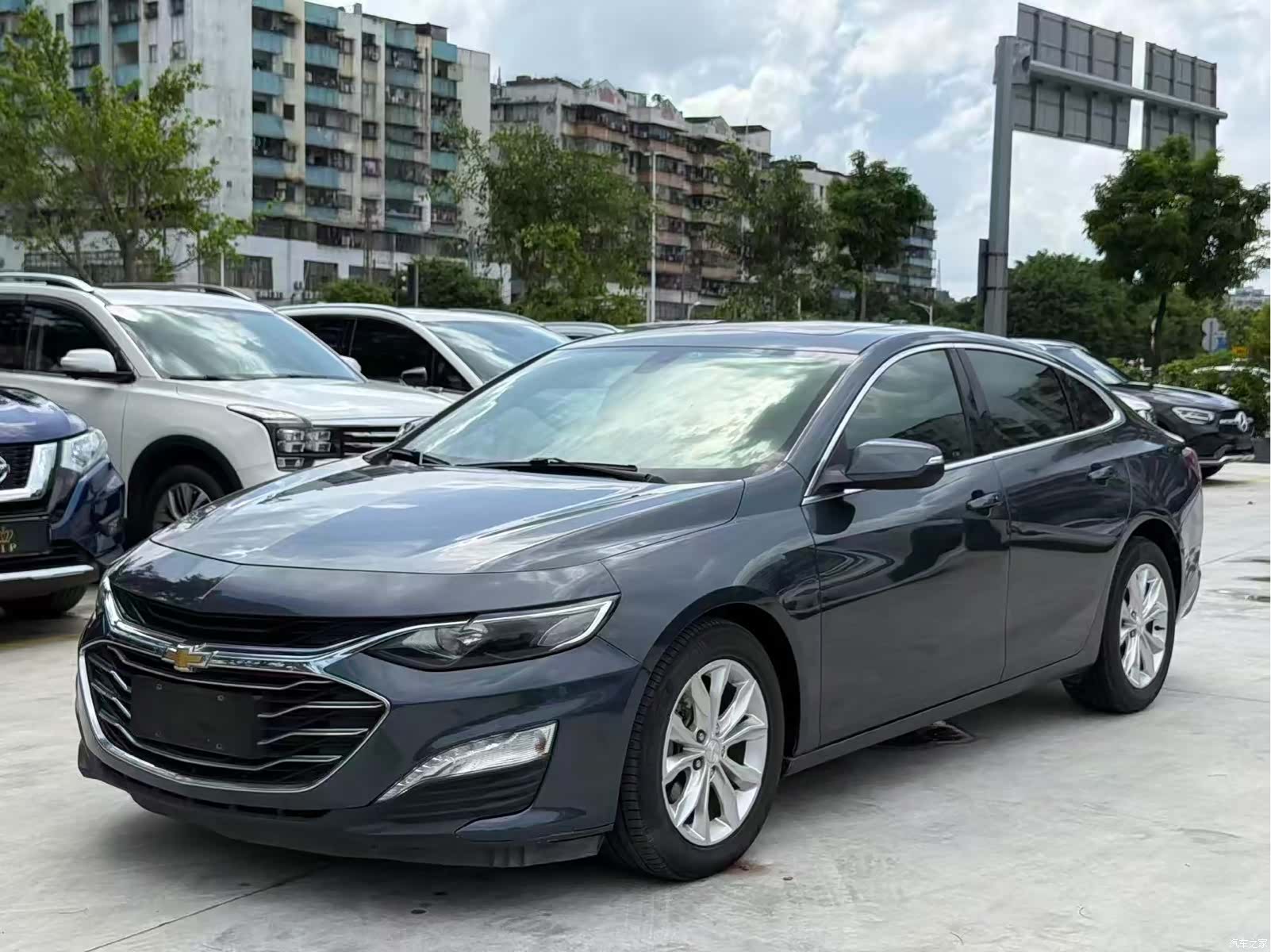 Chevrolet XL