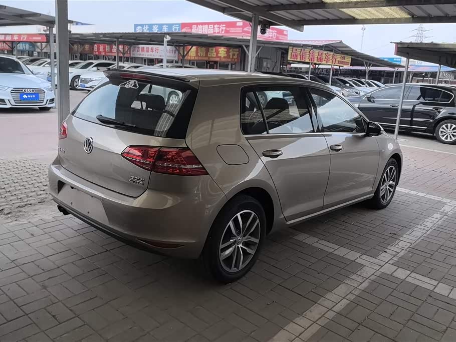 Volkswagen golf