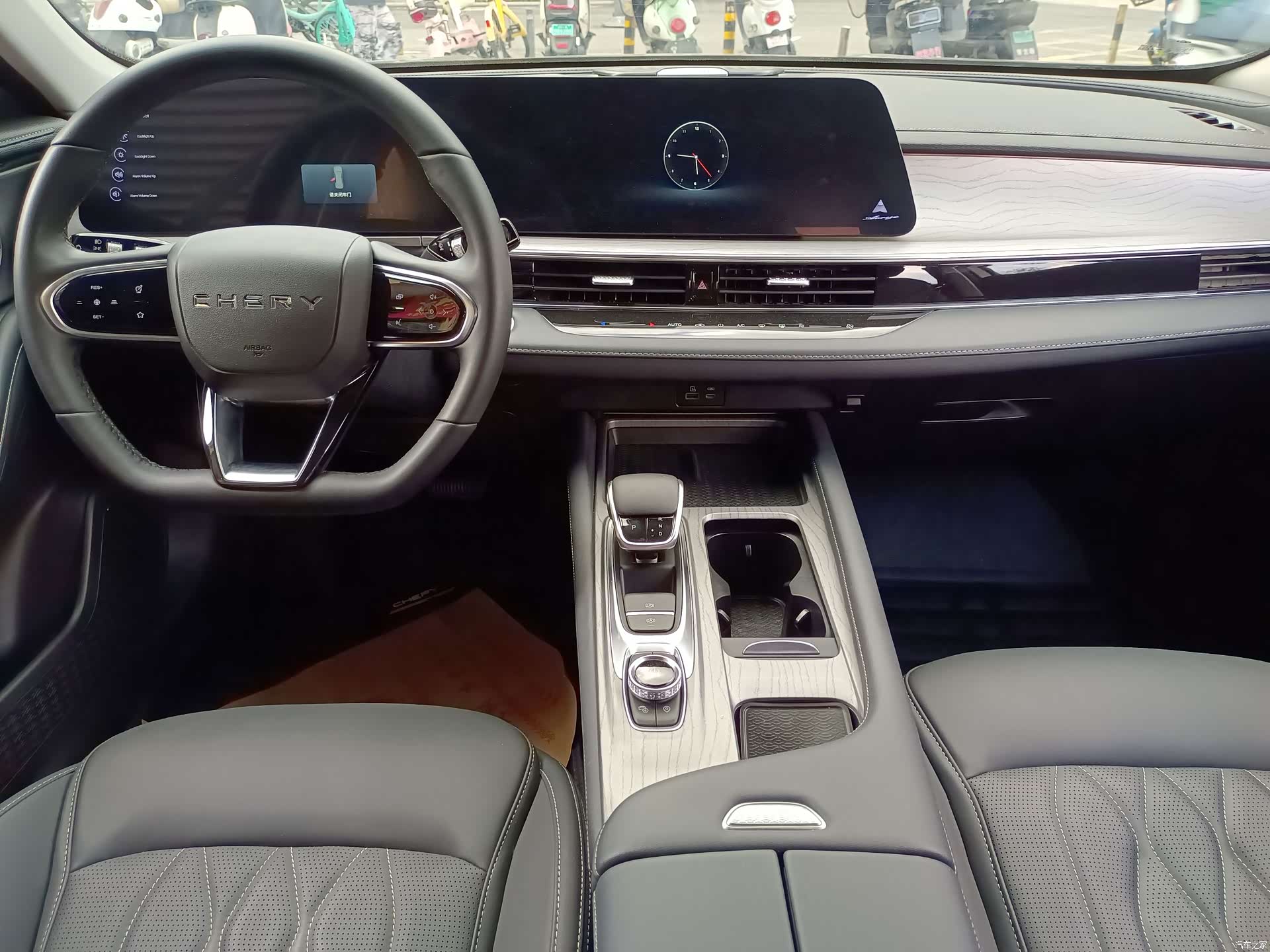 Chery Arrizo 8, 2024 6