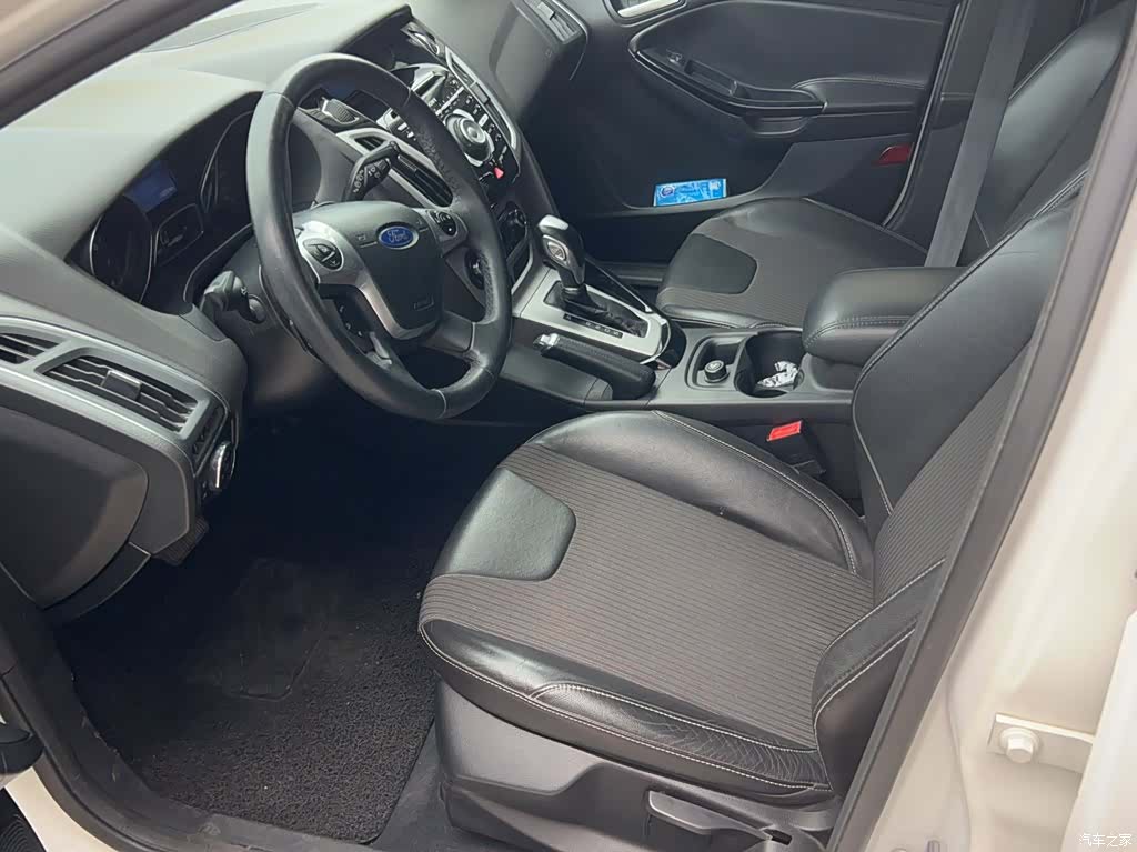 Ford Focus, 2014 13