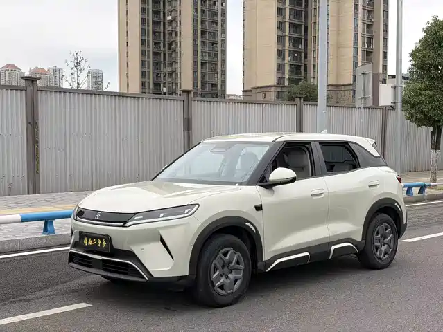 BYD Yuan UP 2026 — купить из Китая под заказ