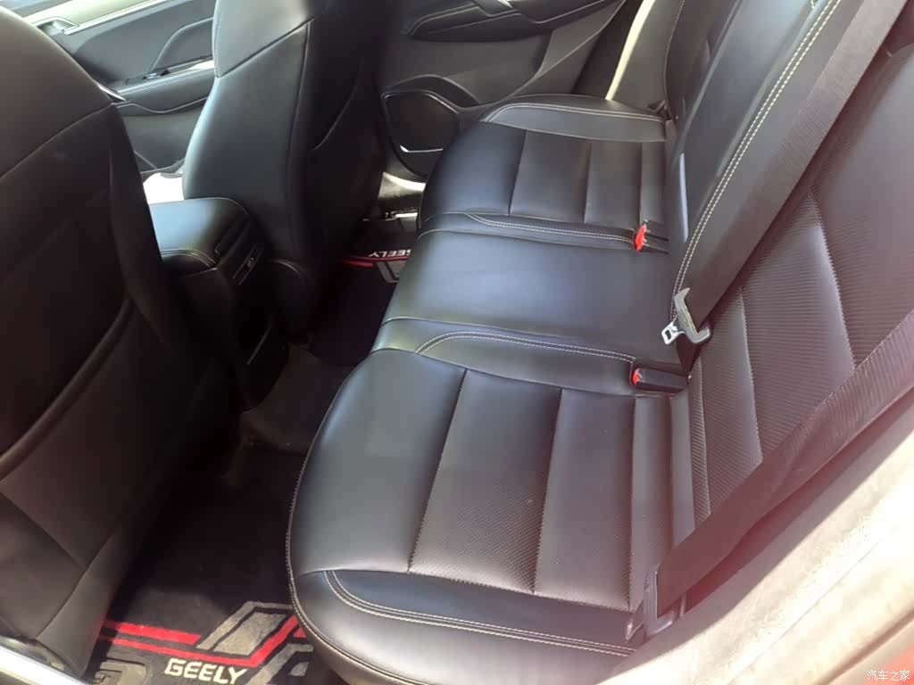 Geely Coolray, 2019 17