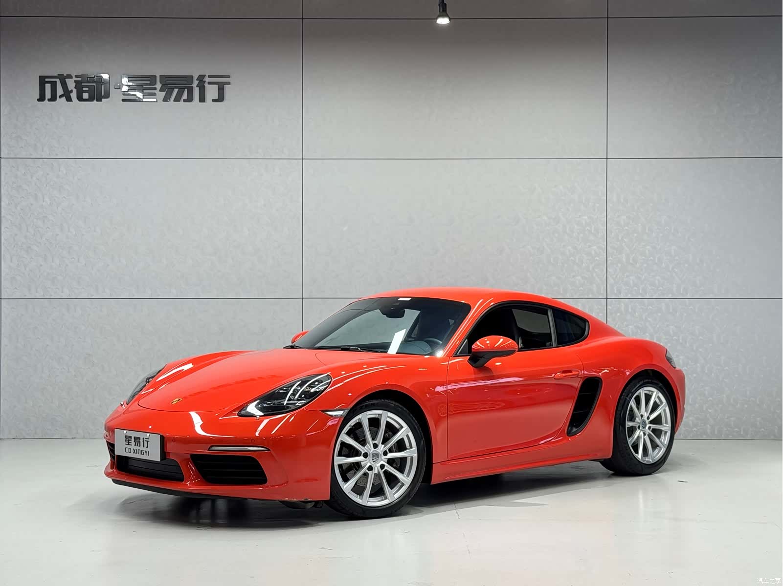 Porsche Cayman, 2017 1