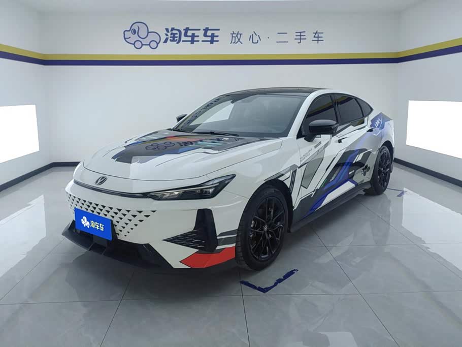 Changan UNI-V 2024 1.5T Luxury