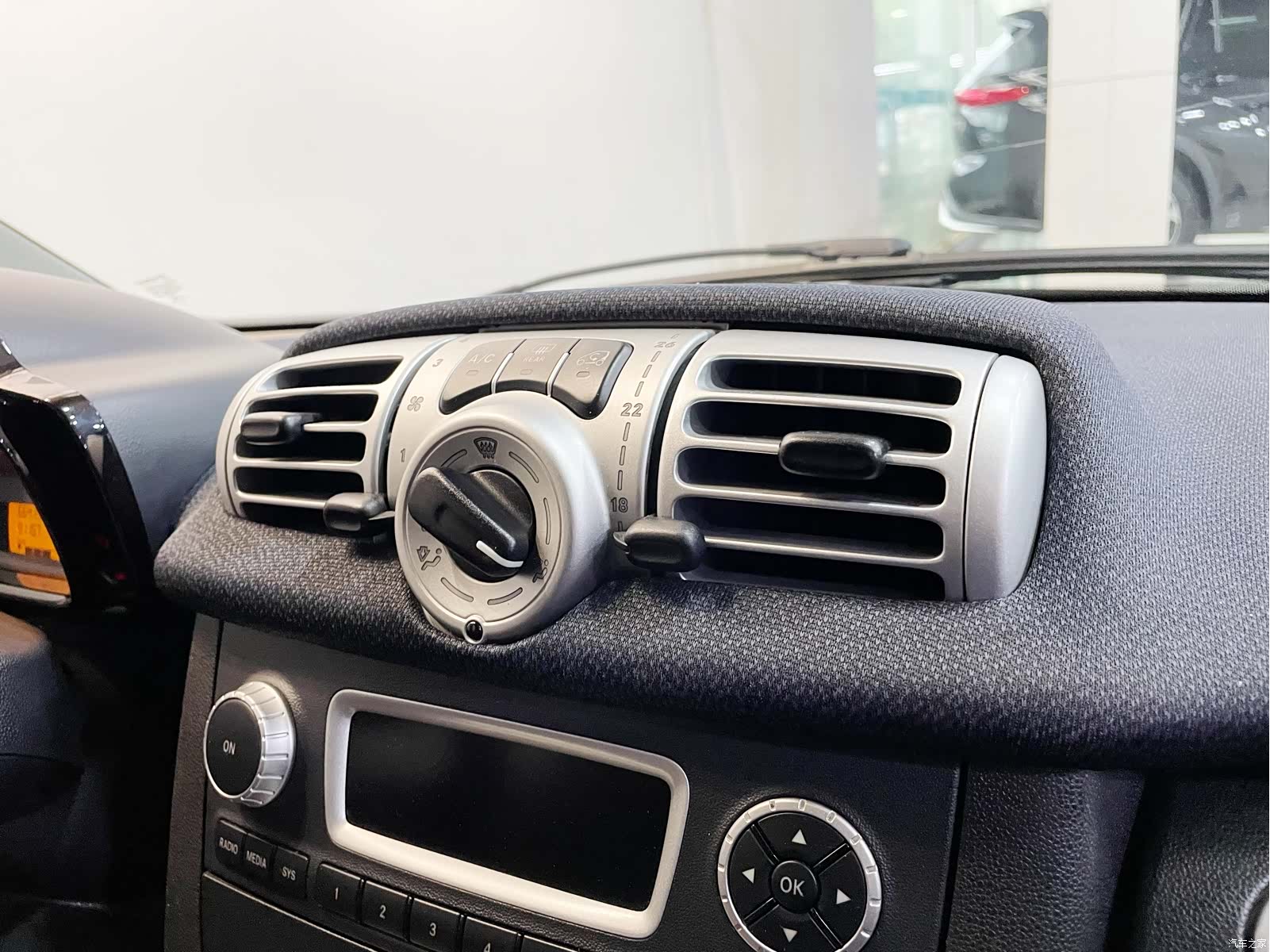 Smart Fortwo, 2015 21