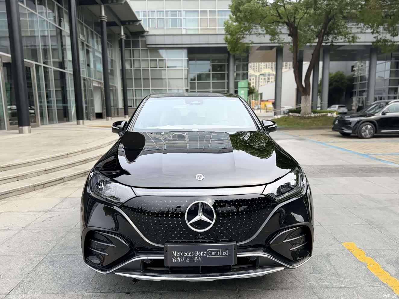 Mercedes-Benz EQE, 2025 2
