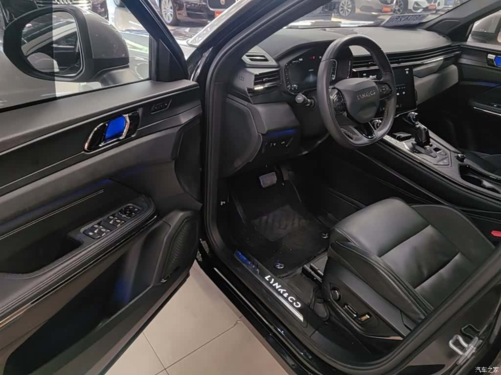 Lynk & Co 01, 2022 16