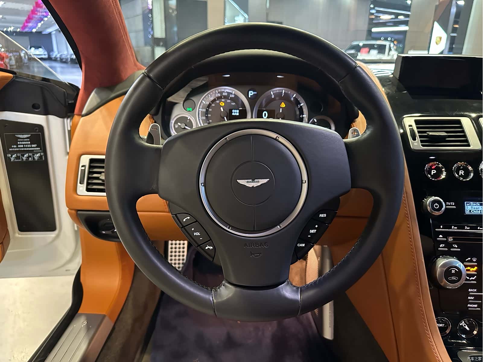 Aston Martin Rapide, 2017 11