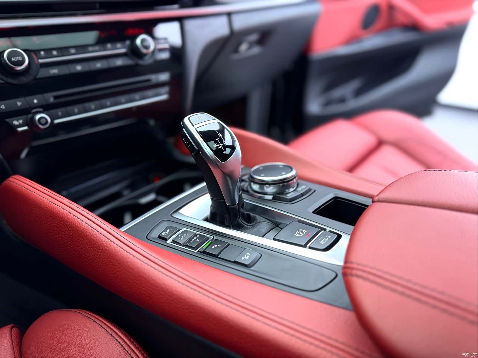BMW X6, 2018 24